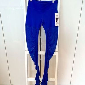 ALO yoga mesh goddess leggings